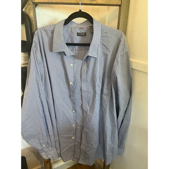 Van Heusen Other - Van Heusen Traveler dress shirt